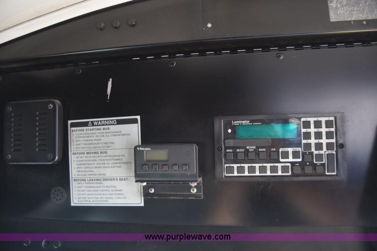 image for item K8606 2002 Gillig C20B096N4 city transit bus