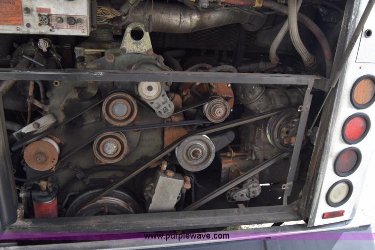 image for item K8606 2002 Gillig C20B096N4 city transit bus