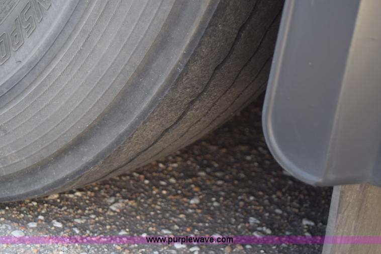 image for item K8606 2002 Gillig C20B096N4 city transit bus