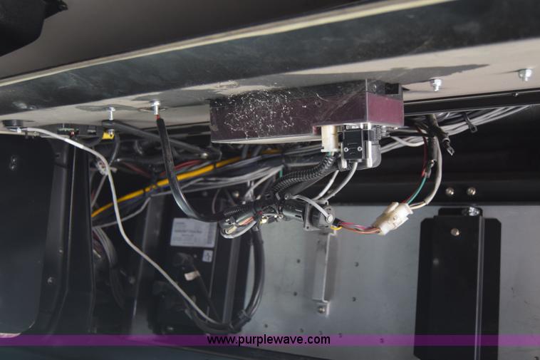 image for item K8607 2002 Gillig C20B096N4 transit bus