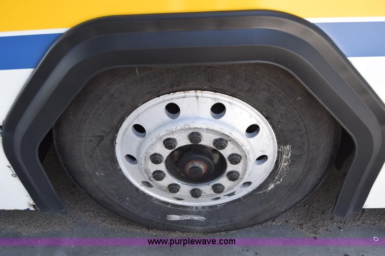 image for item K8607 2002 Gillig C20B096N4 transit bus