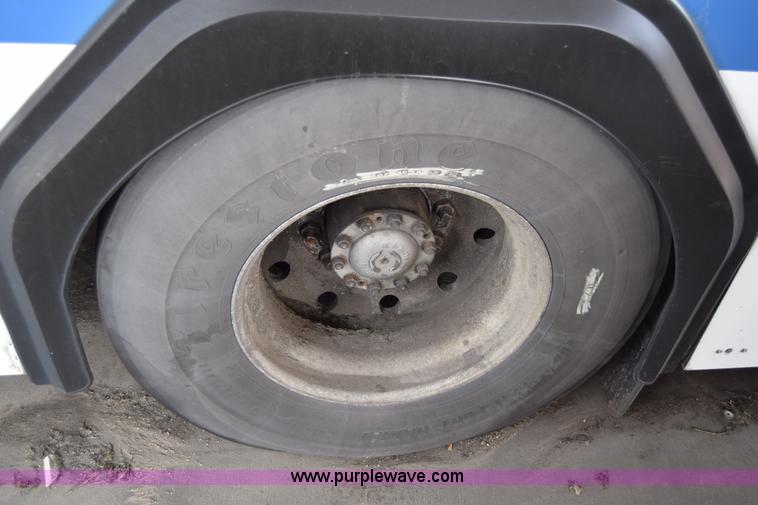 image for item K8607 2002 Gillig C20B096N4 transit bus