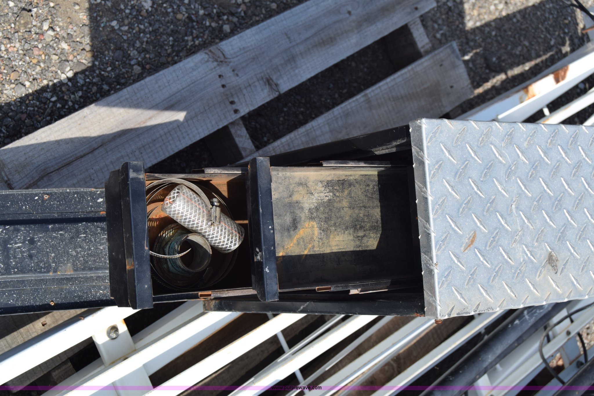 Truck accessories in Wichita, KS Item BQ9585 sold Purple Wave