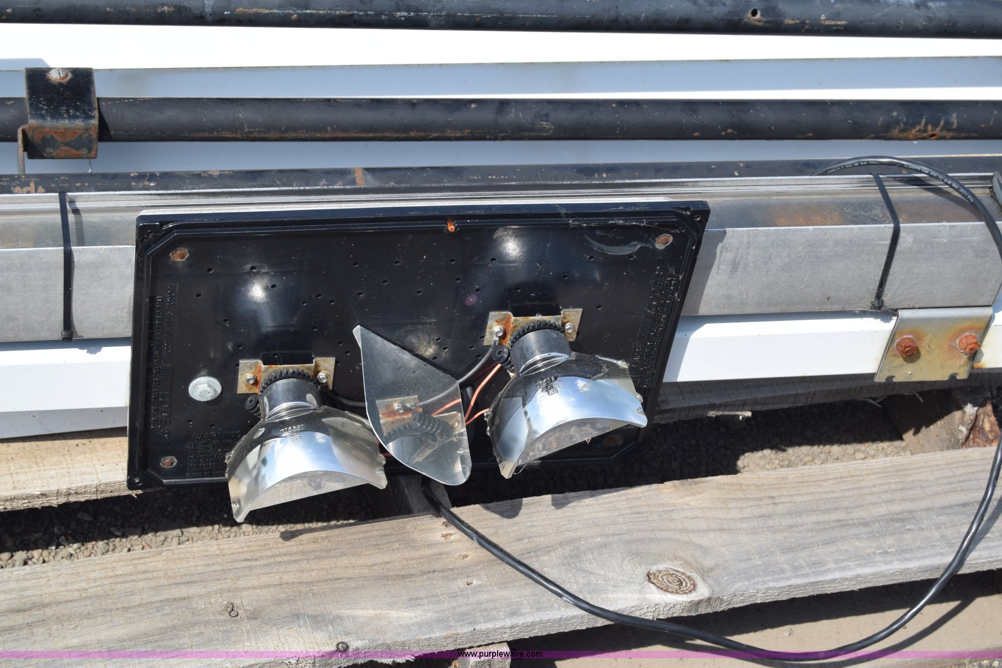 Truck accessories in Wichita, KS Item BQ9585 sold Purple Wave