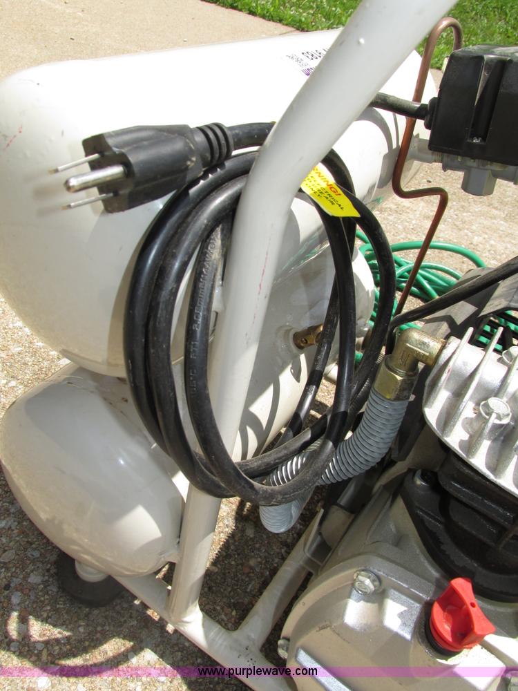 image for item AV9183 Multi-power air compressor