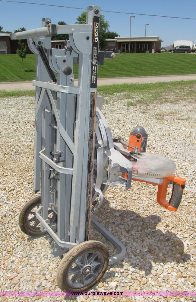 Ridgid MSUV 12" miter saw in Falls City, NE Item AV9184 sold