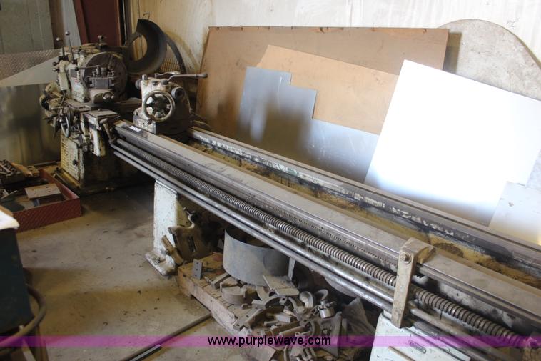 image for item BO9308 LeBlond lathe