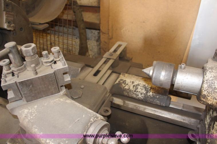 image for item BO9308 LeBlond lathe