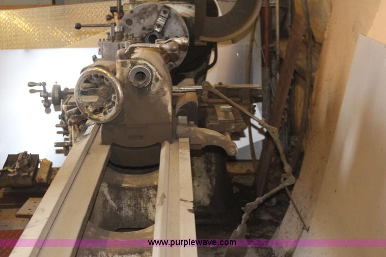 image for item BO9308 LeBlond lathe