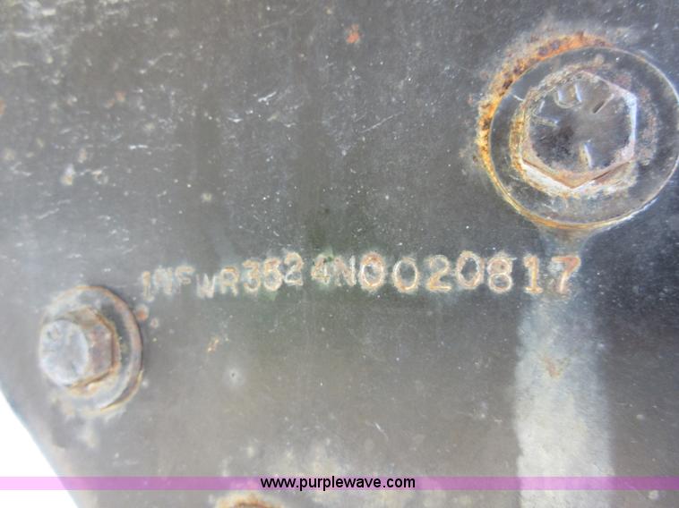 image for item D2471 1992 Kountryaire 35WRKD camper