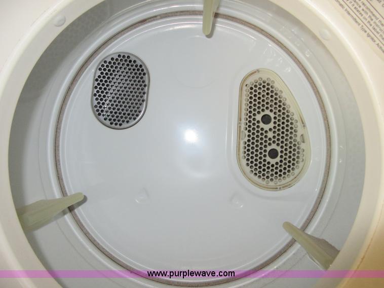 image for item D2471 1992 Kountryaire 35WRKD camper