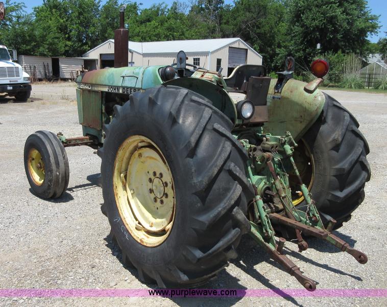 image for item D2477 John Deere 2460B tractor
