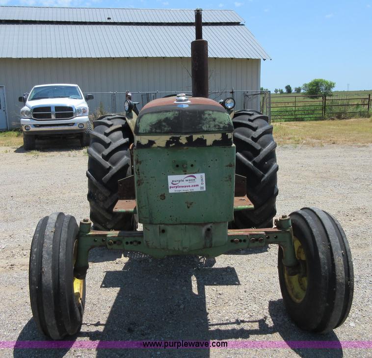 image for item D2477 John Deere 2460B tractor