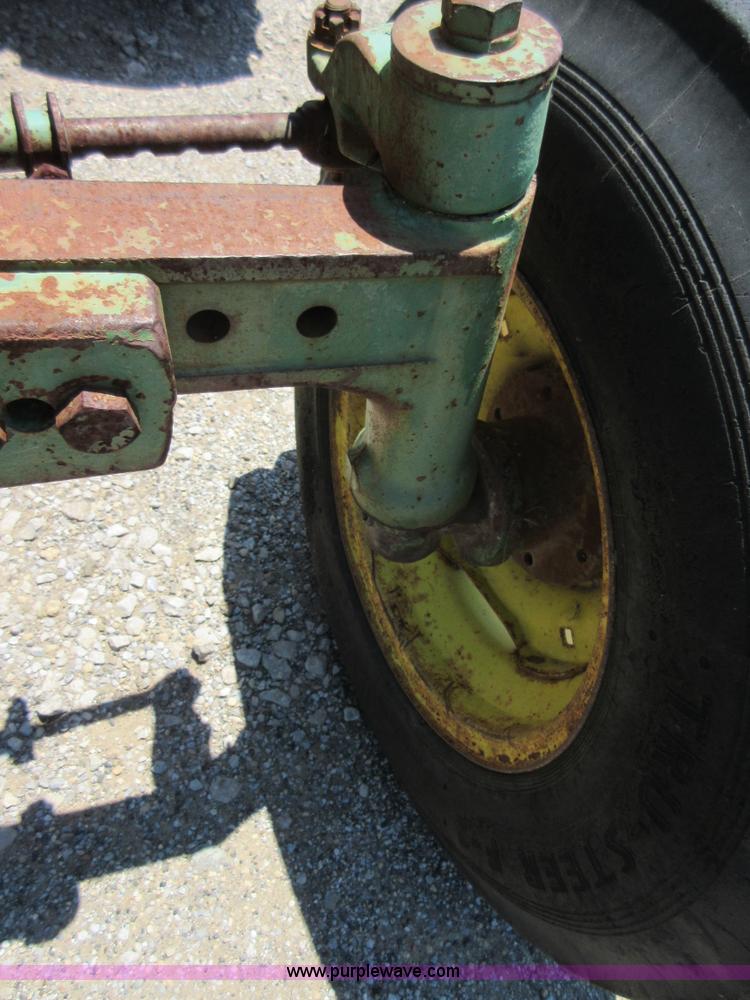 image for item D2477 John Deere 2460B tractor