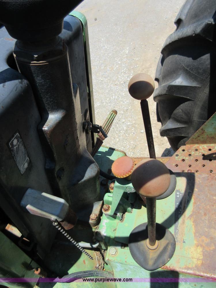 image for item D2477 John Deere 2460B tractor