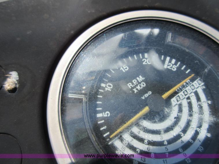 image for item D2477 John Deere 2460B tractor