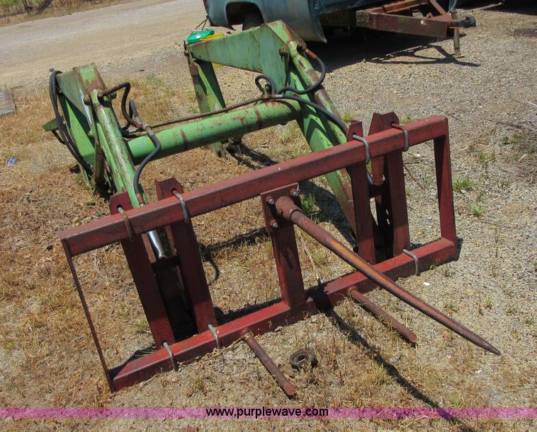image for item D2477 John Deere 2460B tractor
