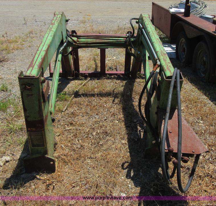 image for item D2477 John Deere 2460B tractor