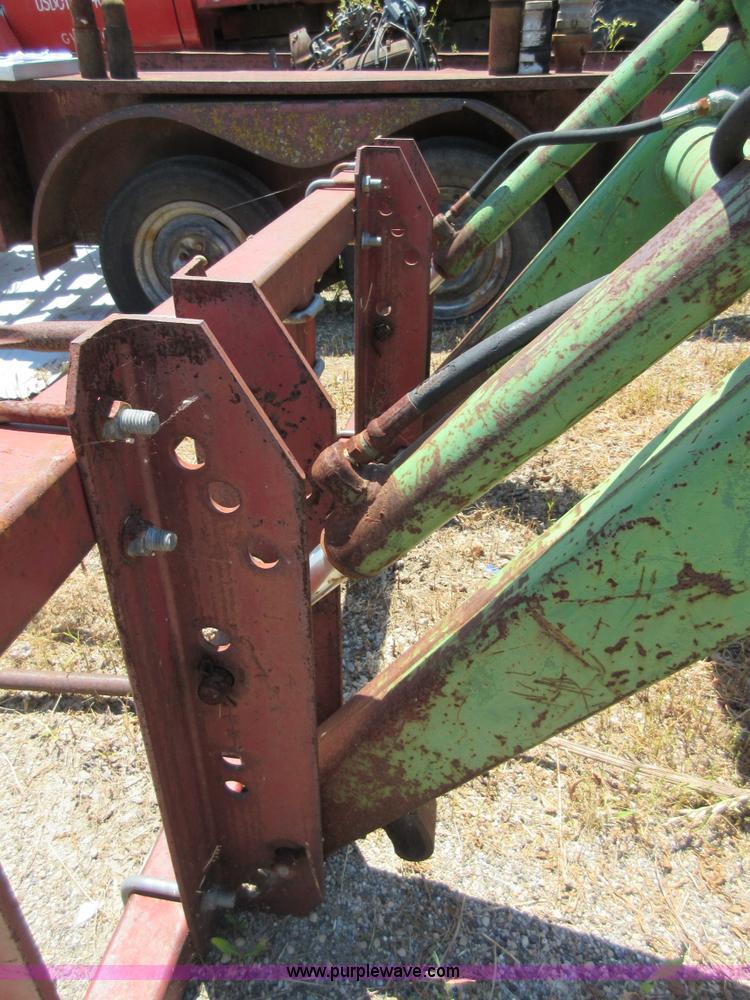 image for item D2477 John Deere 2460B tractor