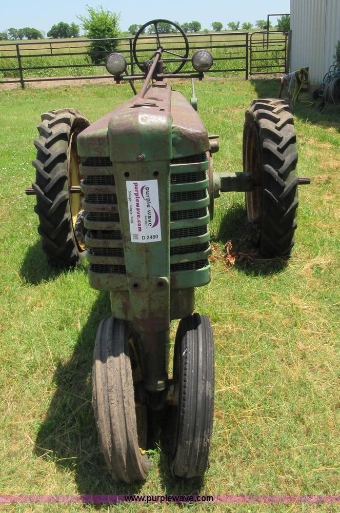 image for item D2480 1945 John Deere H tractor