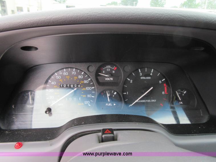 image for item D2481 1994 Mercury Cougar XR-7