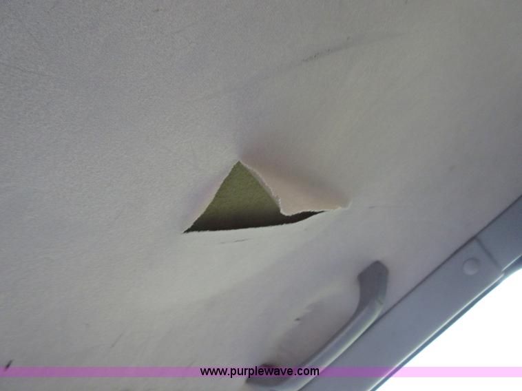 image for item D2482 1993 Ford Explorer XLT SUV