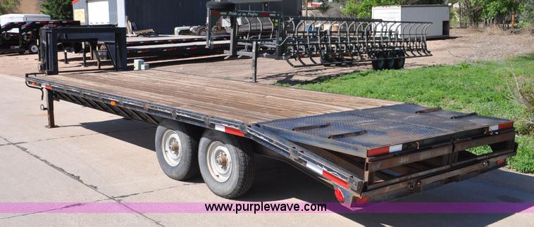 image for item F2464 1994 Jamie's Welding equipment trailer