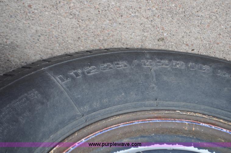 image for item F2465 1998 Featherlite STL equipment trailer