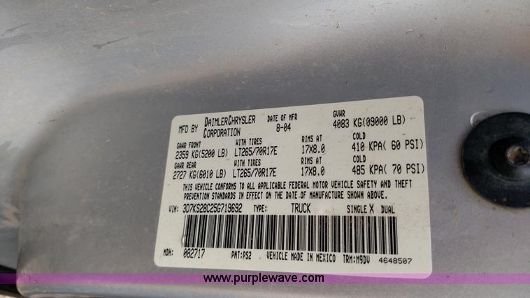 image for item F7832 2005 Dodge Ram 2500 Quad Cab pickup truck