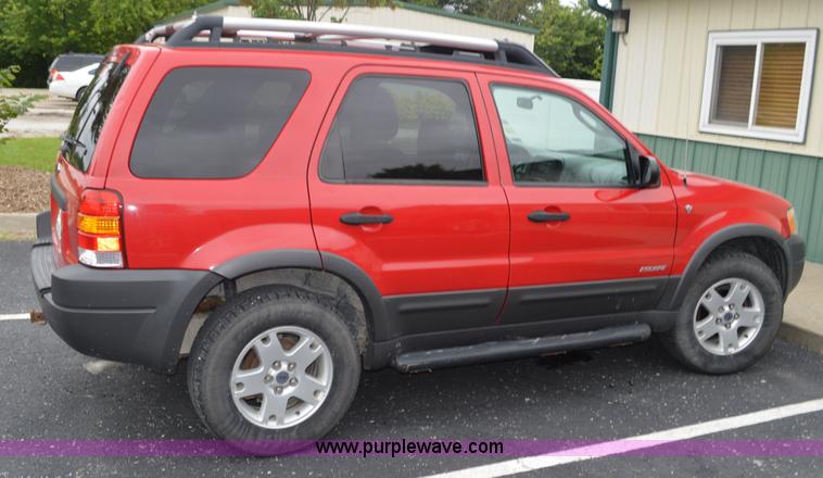 image for item G3592 2002 Ford Escape XLT SUV