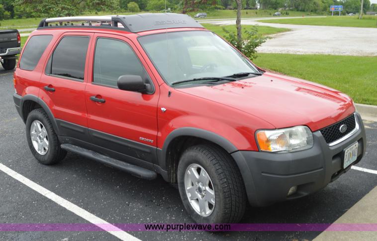 image for item G3592 2002 Ford Escape XLT SUV