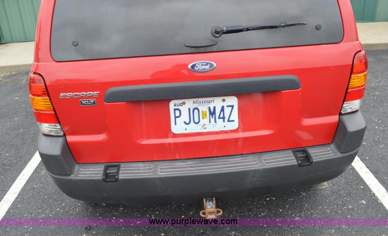 image for item G3592 2002 Ford Escape XLT SUV