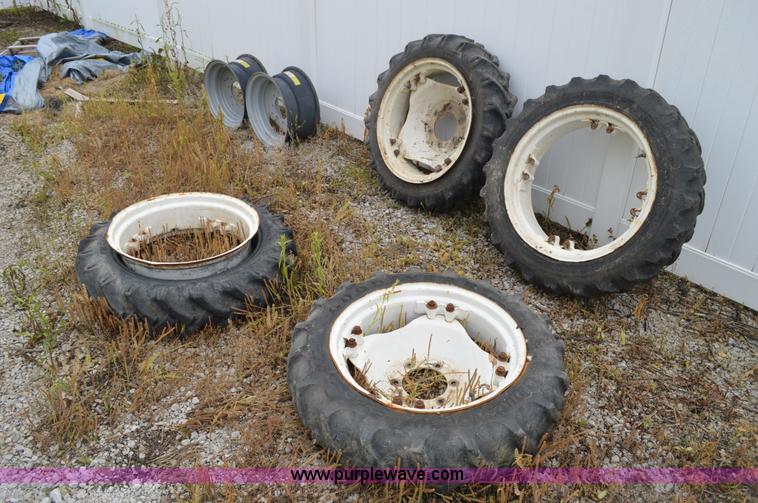 image for item G3595 (4) tires and wheels