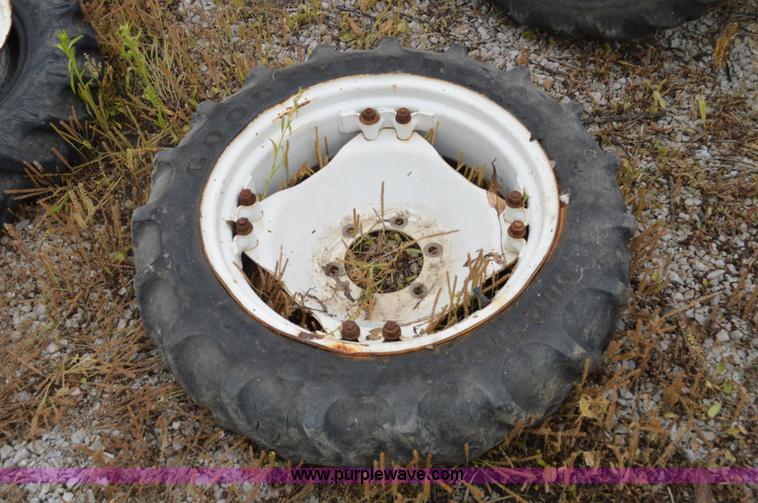 image for item G3595 (4) tires and wheels