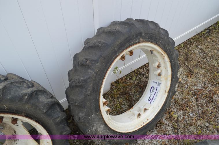 image for item G3595 (4) tires and wheels