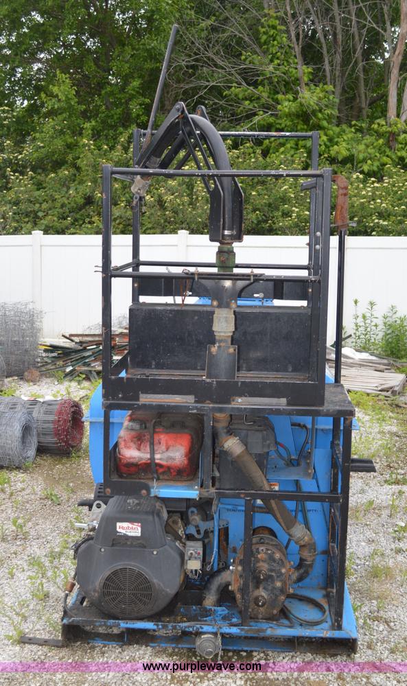 image for item G3597 Kincaid 750 AGI gator aero seeder