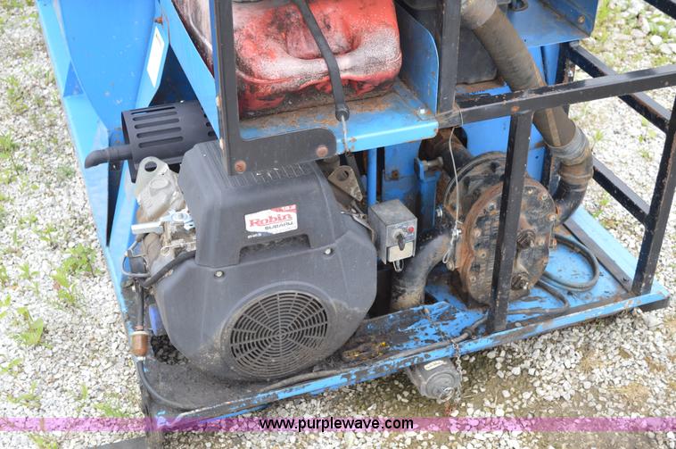 image for item G3597 Kincaid 750 AGI gator aero seeder