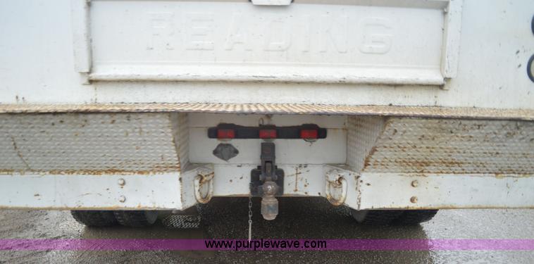 image for item G3598 2005 Ford F450 Super Duty XL utility truck