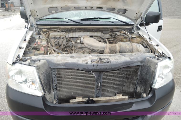 image for item G3600 2005 Ford F150 XL pickup truck