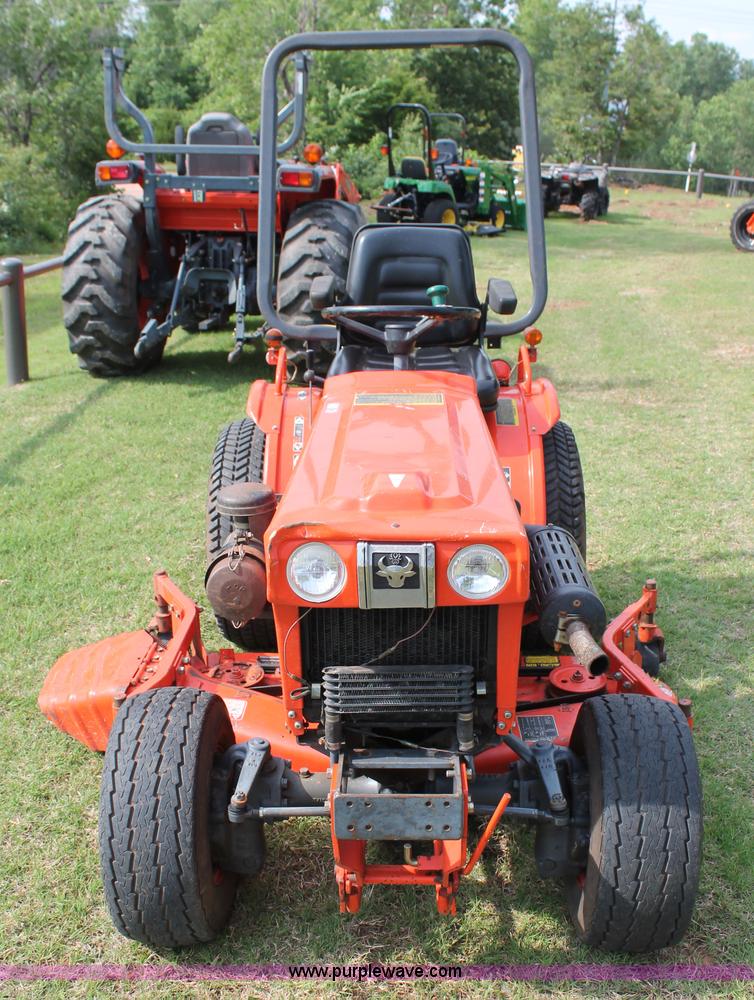 image for item H5803 Kubota B7100 MFWD utility tractor
