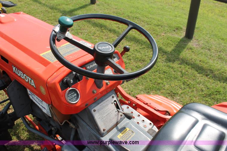 image for item H5803 Kubota B7100 MFWD utility tractor