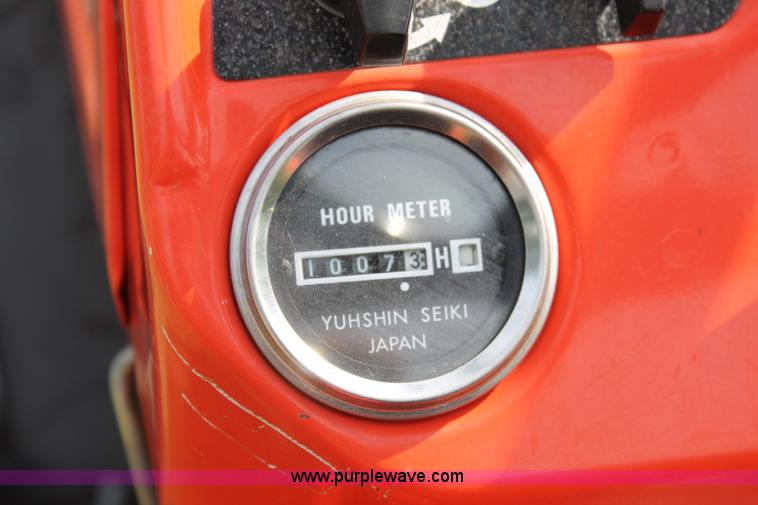 image for item H5803 Kubota B7100 MFWD utility tractor