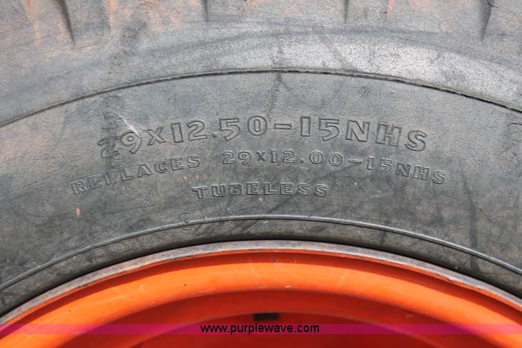 image for item H5803 Kubota B7100 MFWD utility tractor