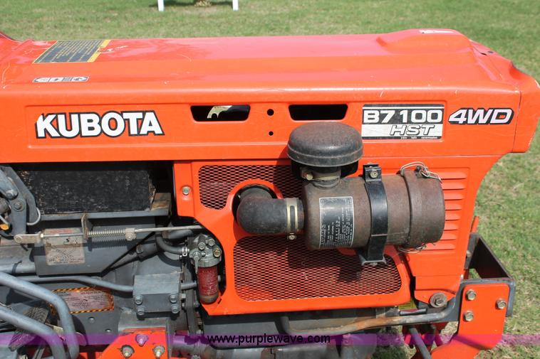 image for item H5803 Kubota B7100 MFWD utility tractor