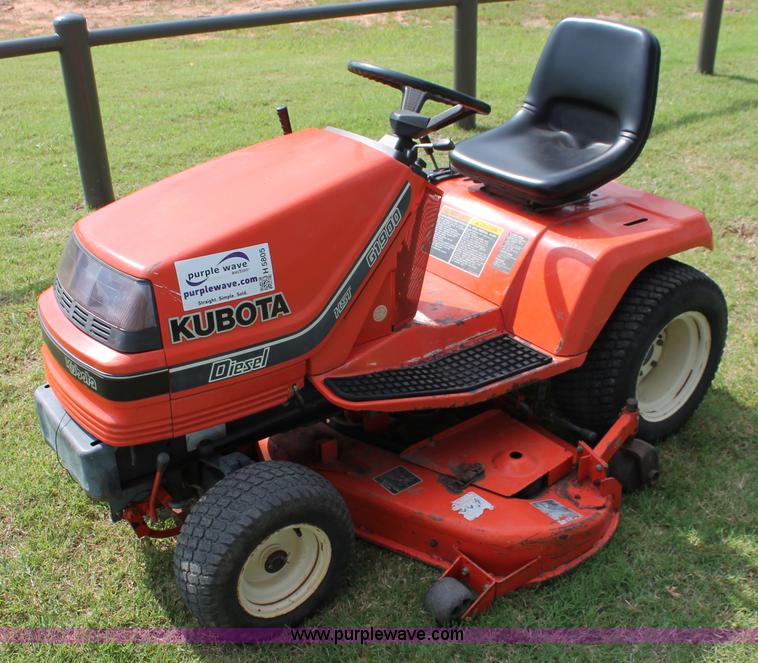 image for item H5805 Kubota G1900 lawn mower