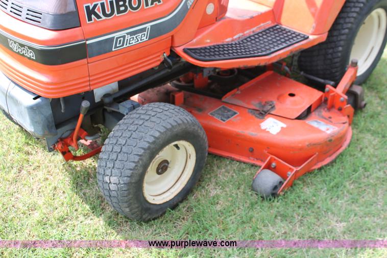 image for item H5805 Kubota G1900 lawn mower