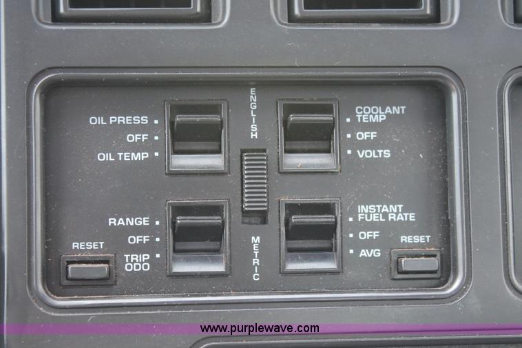 image for item H5809 1989 Chevrolet Corvette convertible