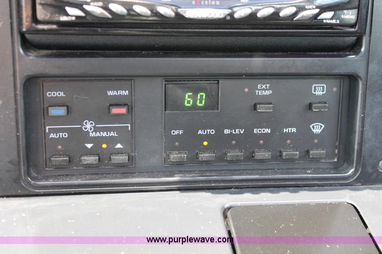 image for item H5809 1989 Chevrolet Corvette convertible