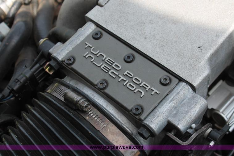 image for item H5809 1989 Chevrolet Corvette convertible