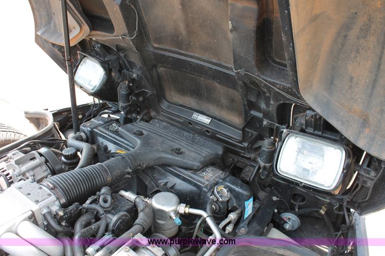 image for item H5809 1989 Chevrolet Corvette convertible